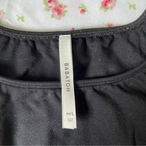 ARITZIA BABATON - Scoop Neck Black Cropped Long Sleeve Top - Picture 5 of 5